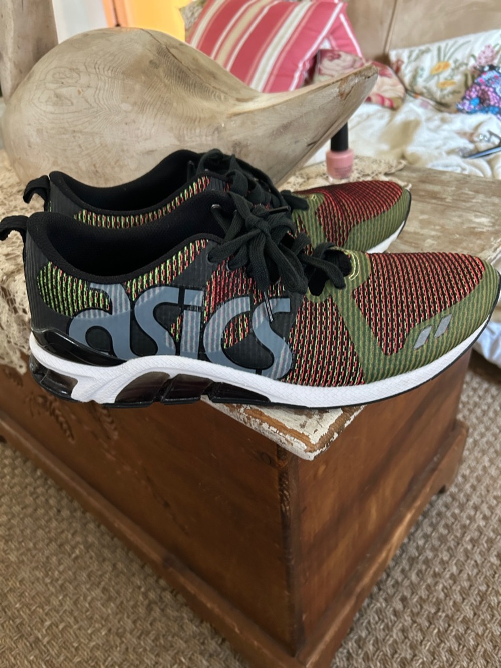 Asics Men's Multicolor Knit Athletic Shoes - Green/Red/Black